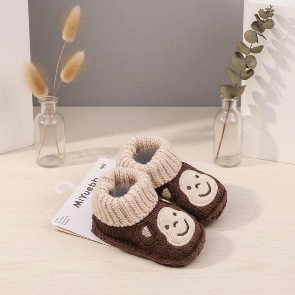 Mini Fashion – Pantofole lavorate a maglia per neonati (3-6 mesi)
