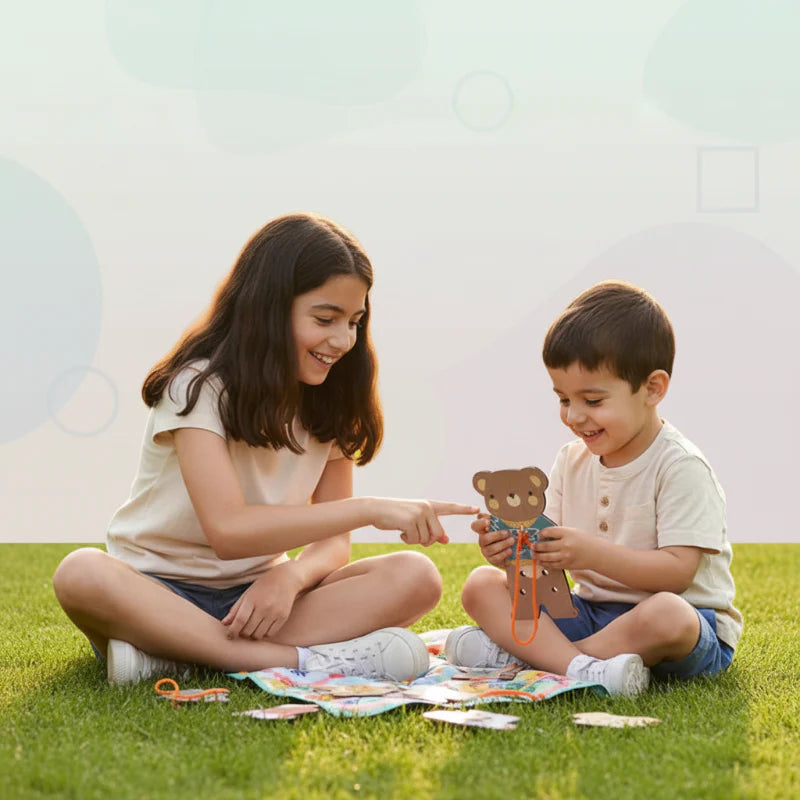 ThreadBear – Carino ed educativo – Giocattolo da infilare Montessori Orso