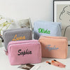 Striped Name Pouch – Personalizzata ed elegante – Trousse