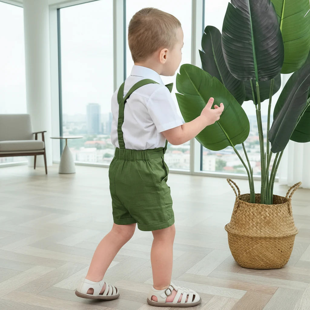 LittleDandy – Classico ed elegante – Pantaloncini in cotone con bretelle, fiocco e camicia