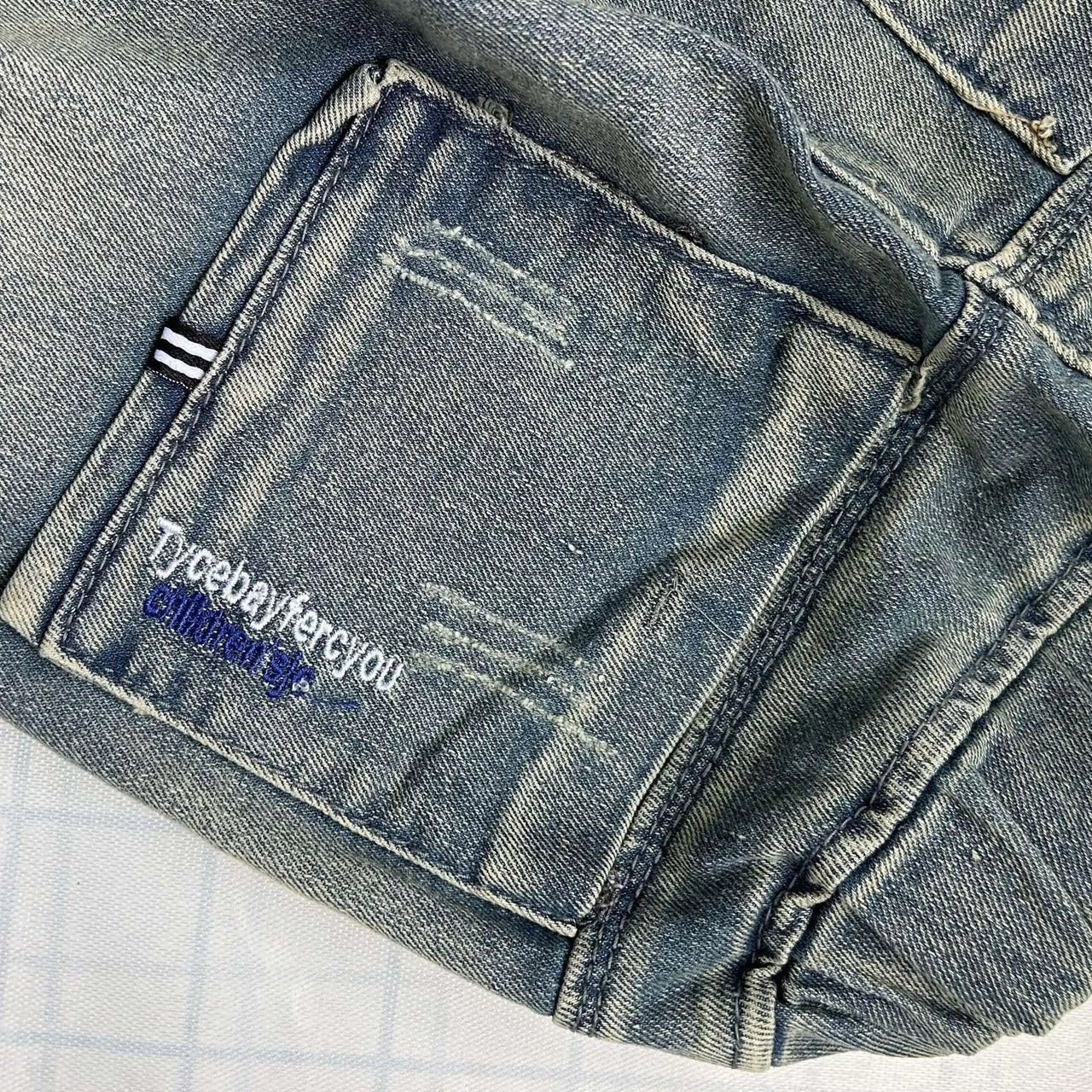 UrbanJeans – Casual e alla moda – Pantaloni slim fit in denim da ragazzo