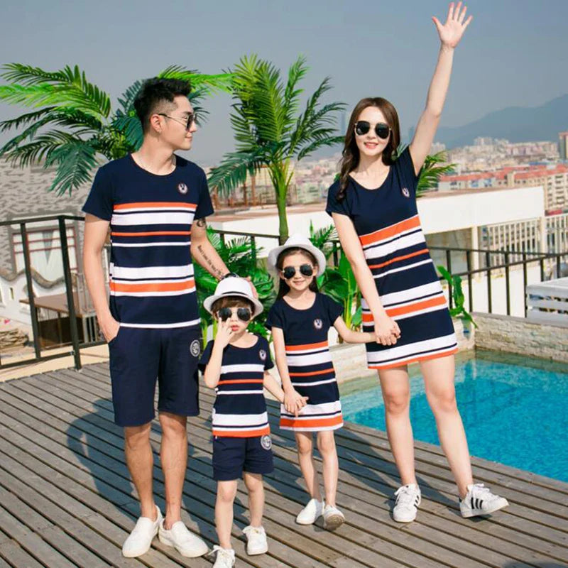 Mini Fashion™ - Colorati e coordinati - Set a righe per tutta la famiglia