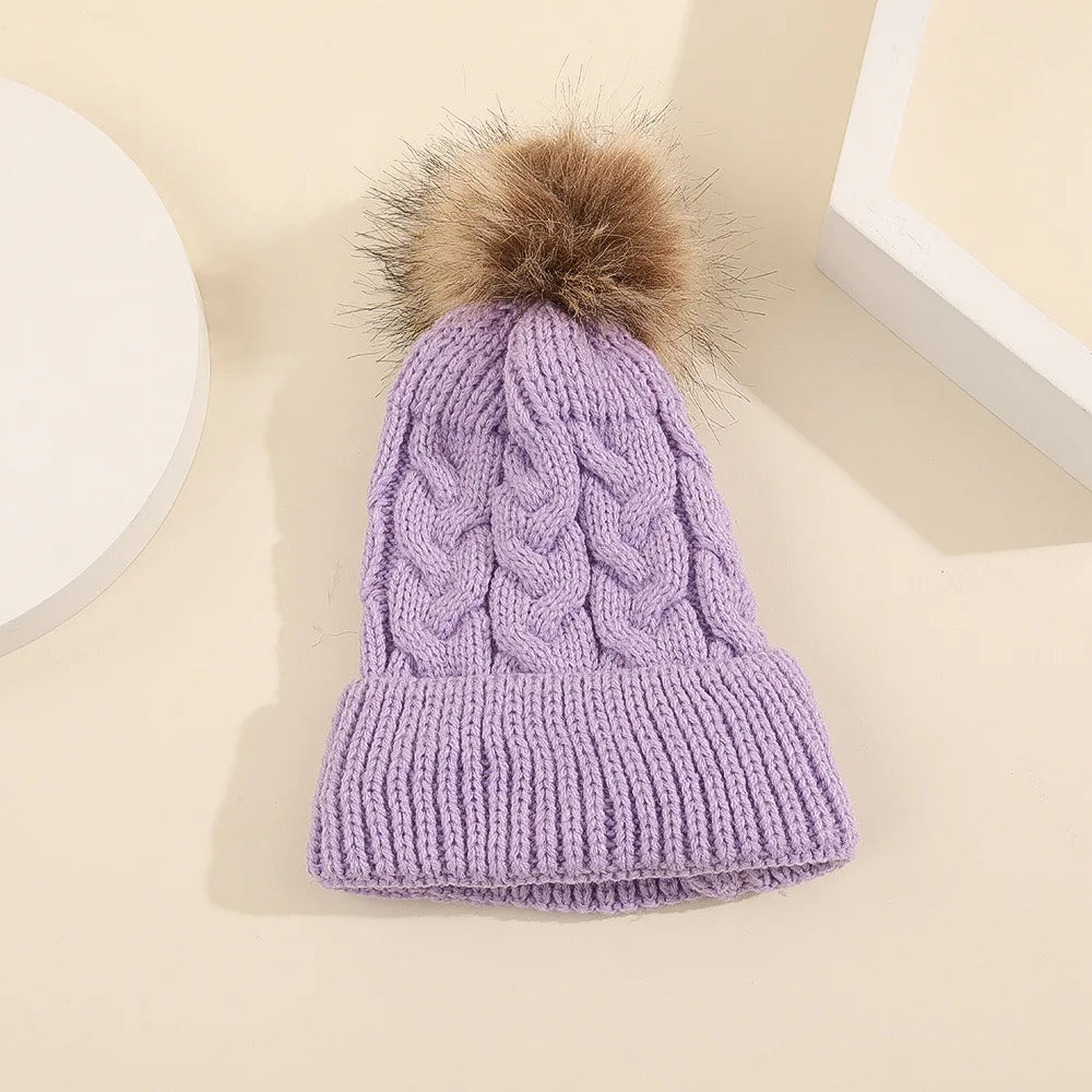 Mini Fashion™ - Calore e personalità - Cuffia personalizzabile con pompon