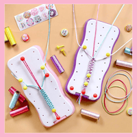 Thumbnail for Craft Kids – Creatività e apprendimento – Set di braccialetti da lavorare a maglia per bambini